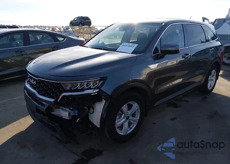 2022 Kia Sorento Lx z USA, uszkodzony, nr VIN 5XYRG4LC1NG155853